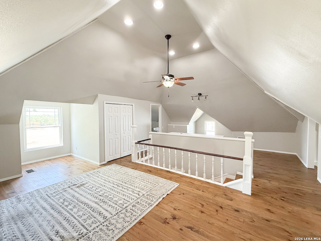 901 ZIG ZAG AVE, Devine, TX, 78016 | 2013905 | Realty Texas LLC