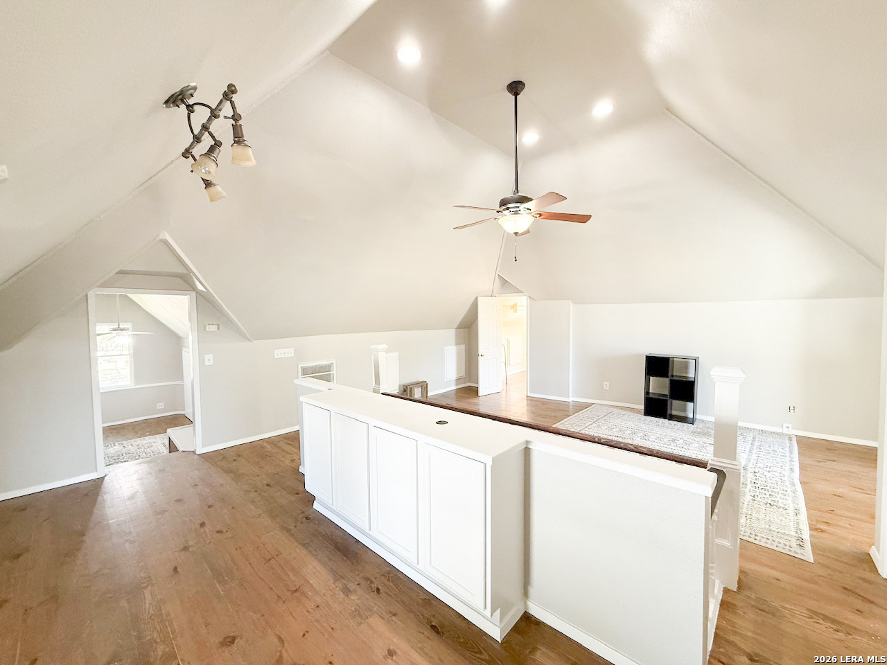 901 ZIG ZAG AVE, Devine, TX, 78016 | 2013905 | Realty Texas LLC