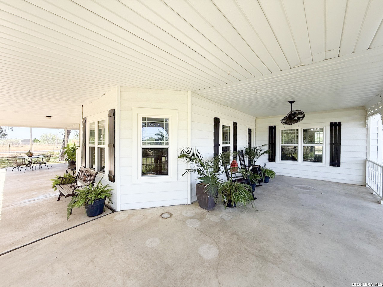 901 ZIG ZAG AVE, Devine, TX, 78016 | 2013921 | Realty Texas LLC