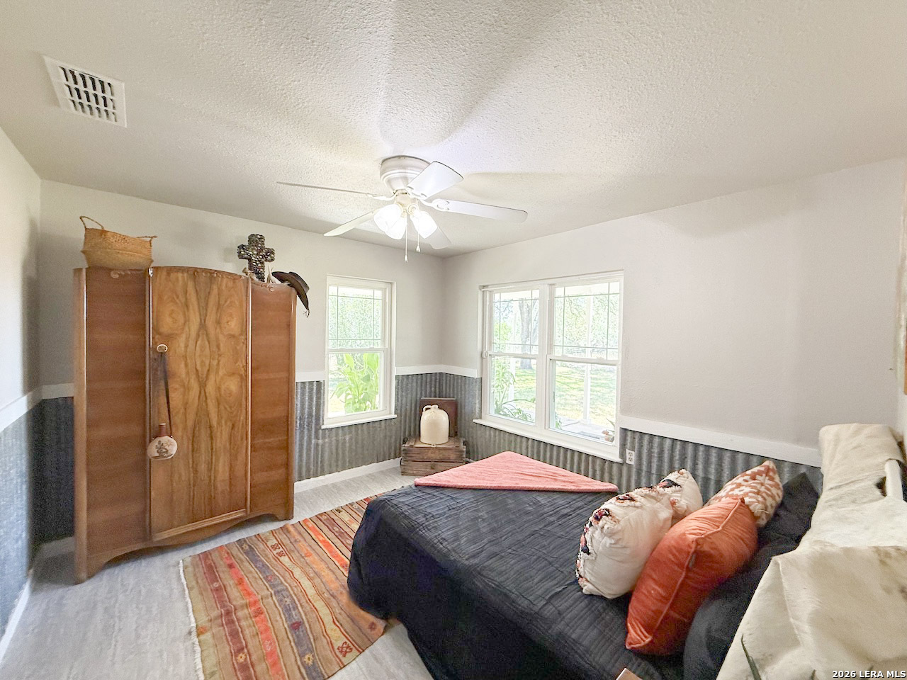 901 ZIG ZAG AVE, Devine, TX, 78016 | 2013921 | Realty Texas LLC