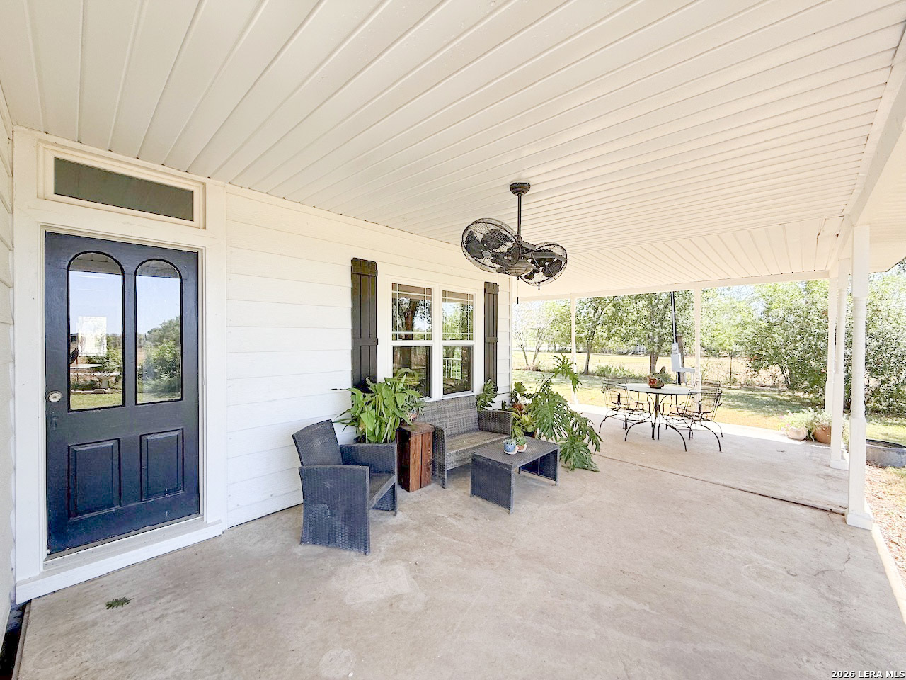 901 ZIG ZAG AVE, Devine, TX, 78016 | 2013921 | Realty Texas LLC