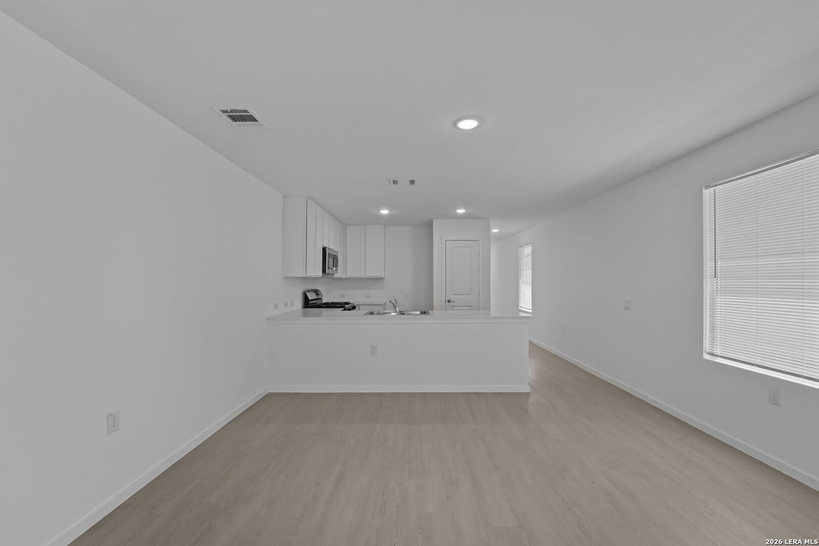 6051 Skipping Way, Von Ormy, TX, 78073 | 2014350 | Realty Texas LLC