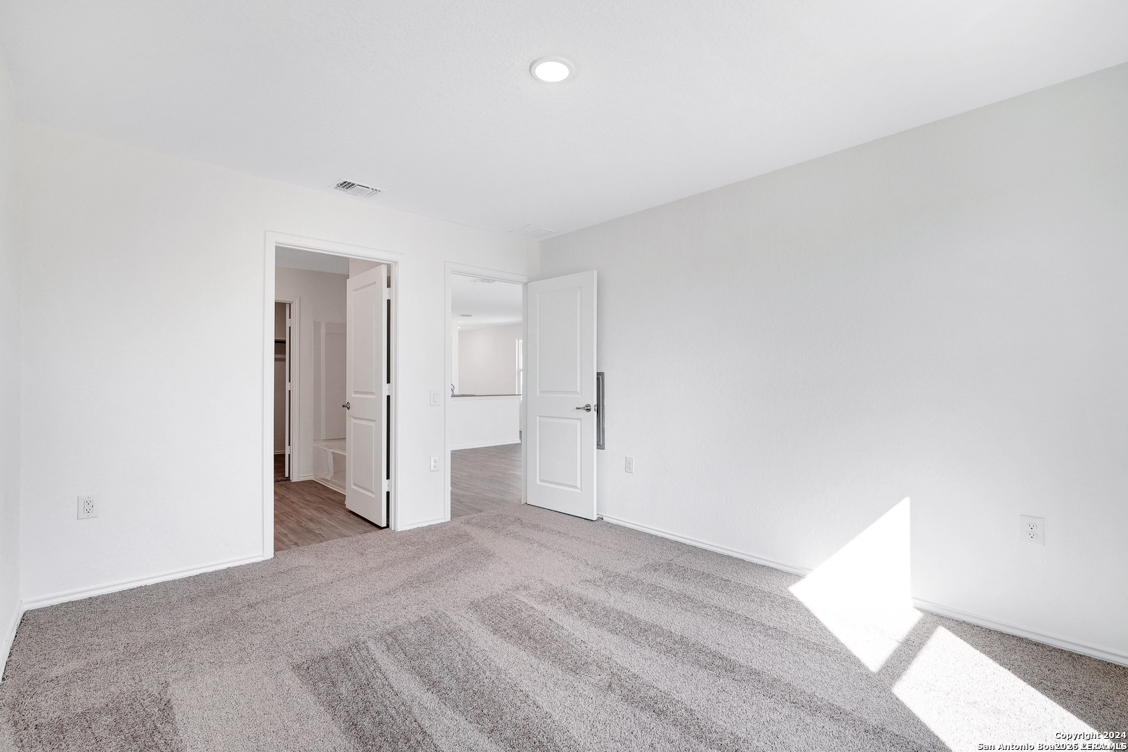 11650 EXISTING RUN, Von Ormy, TX, 78073 | 2015564 | Realty Texas LLC