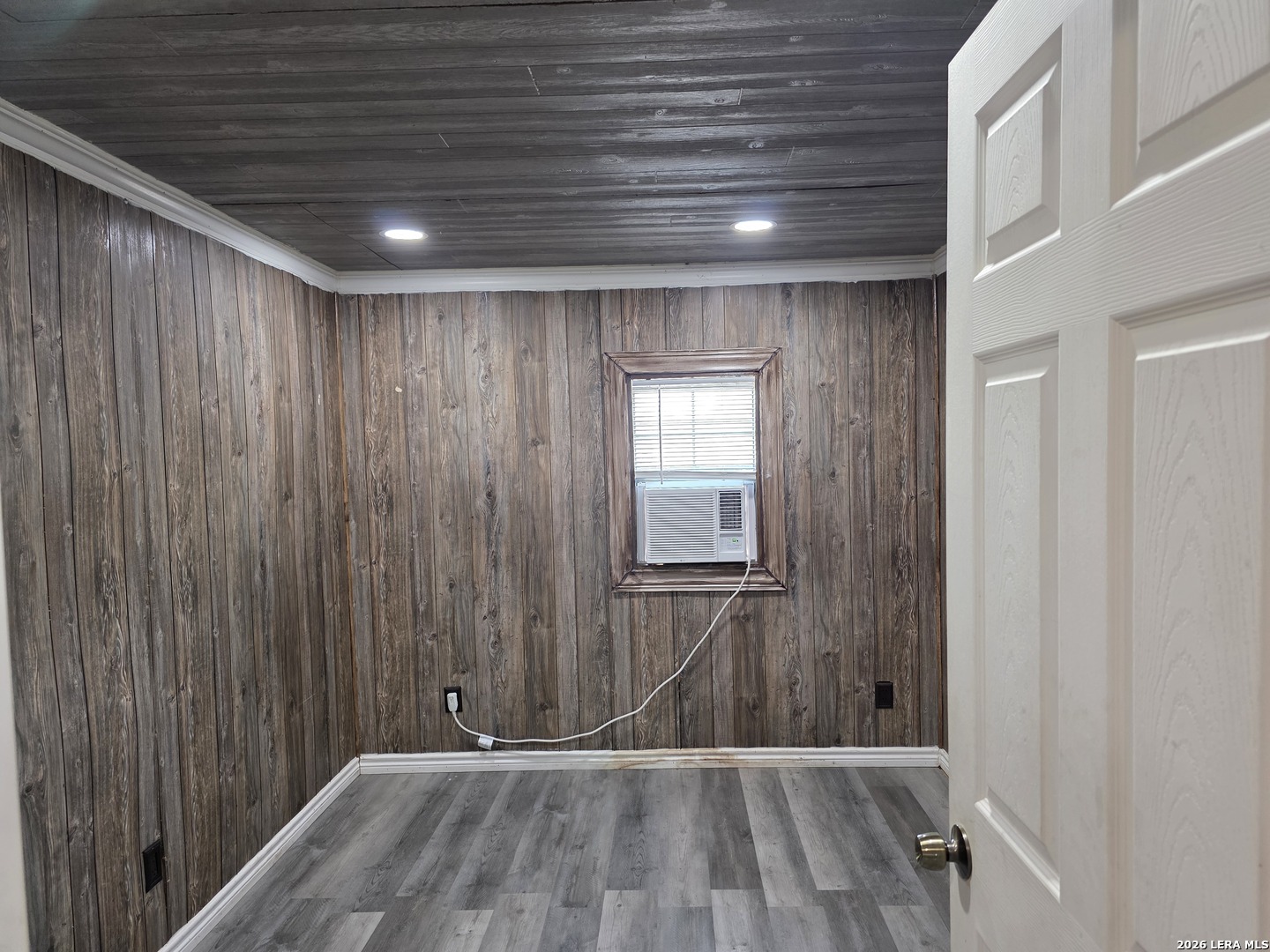 138 County Road 664, Devine, TX, 78016 | 2017486 | Realty Texas LLC