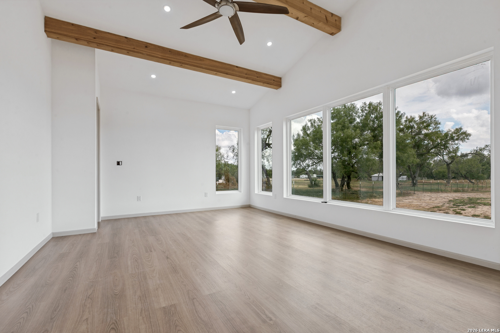21660 Senior RD #2, Von Ormy, TX, 78073 | 2017883 | Realty Texas LLC