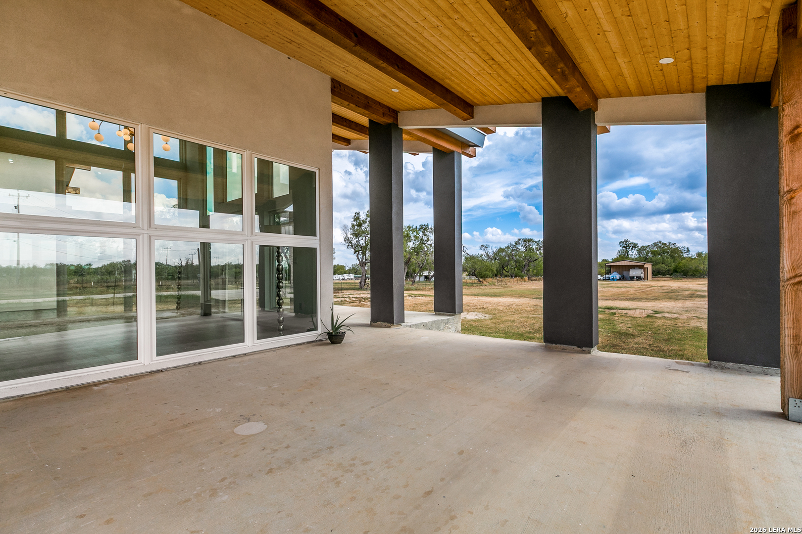 21660 Senior RD #2, Von Ormy, TX, 78073 | 2017883 | Realty Texas LLC