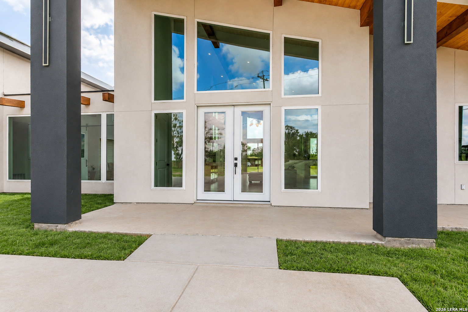 21660 Senior RD #2, Von Ormy, TX, 78073 | 2017883 | Realty Texas LLC