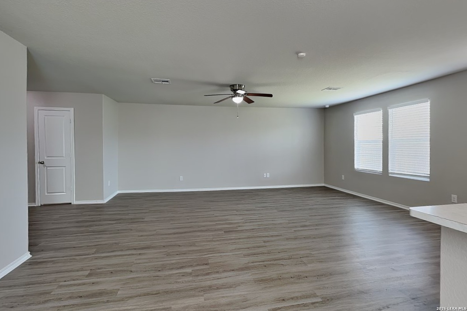 5202 Everett Loop, Converse, TX, 78109 | 2018855 | Realty Texas LLC