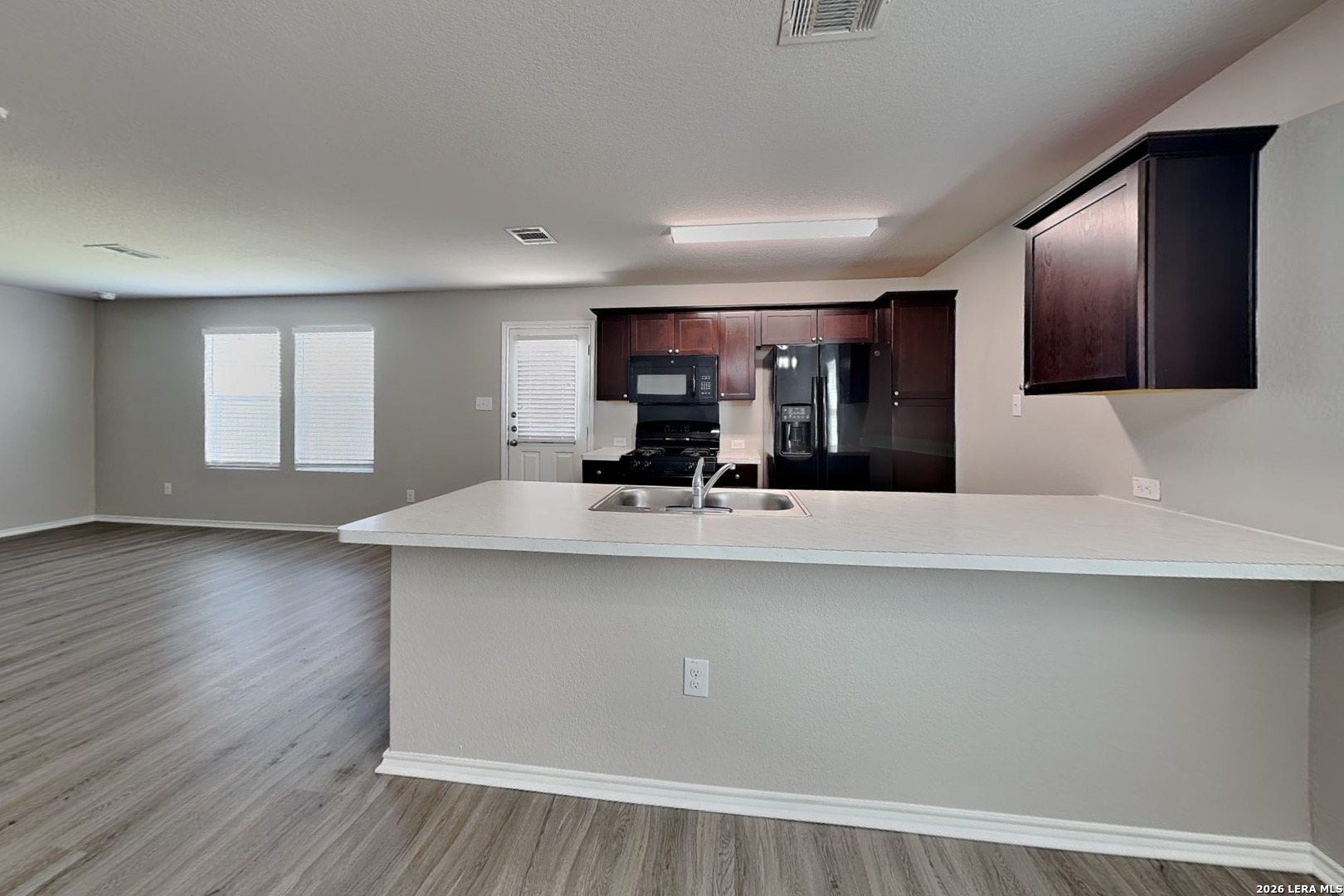 5202 Everett Loop, Converse, TX, 78109 | 2018855 | Realty Texas LLC
