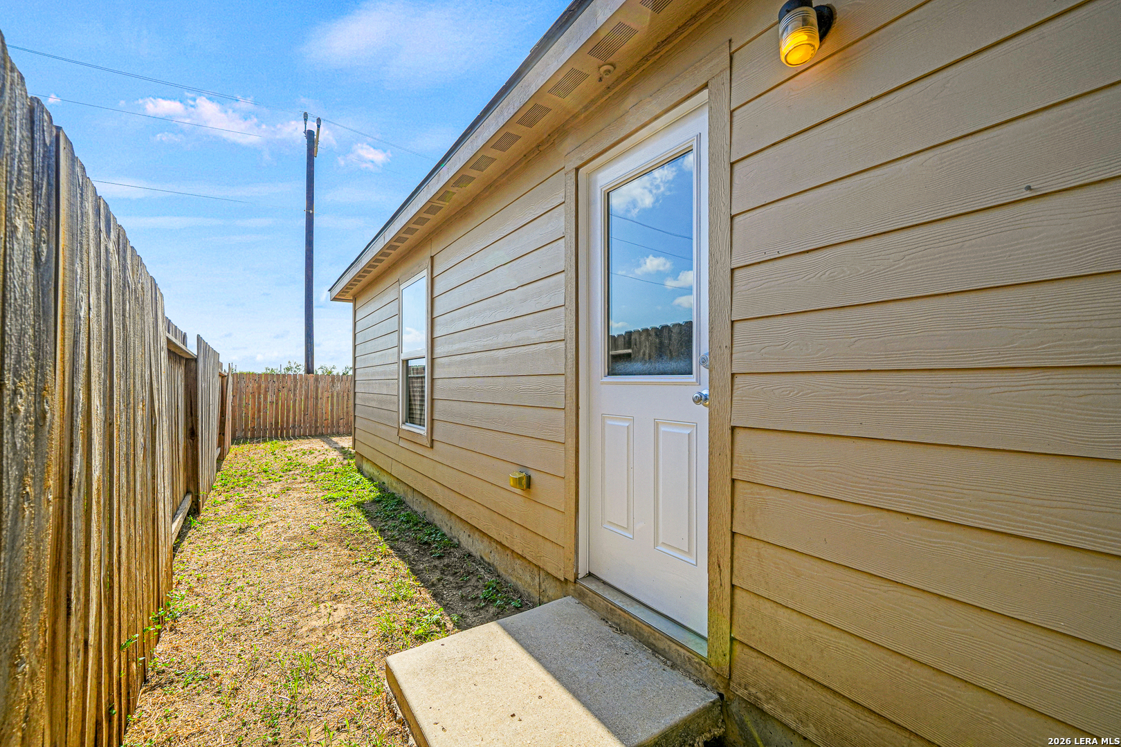 15134 Silver Tree, Von Ormy, TX, 78073 | 2021886 | Realty Texas LLC