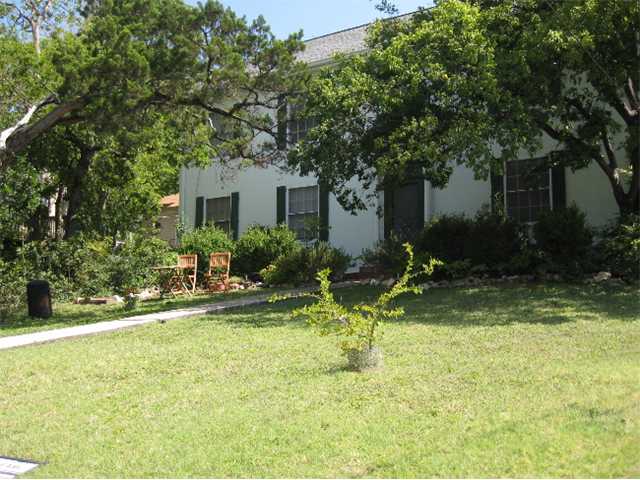 208 E 31st Street 1, Austin, TX, 78705 | 2134641 | Realty Texas LLC