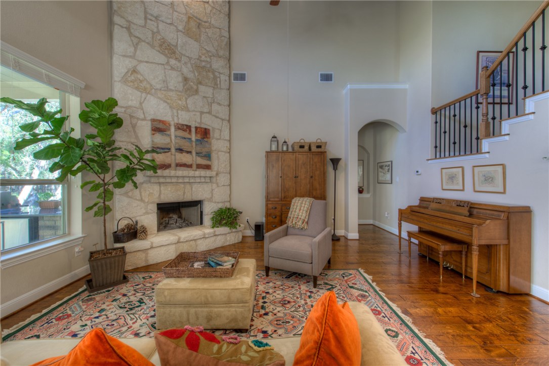 1335 Flint Rock Loop , Driftwood, TX, 78619 | 3649822 | Realty Texas LLC