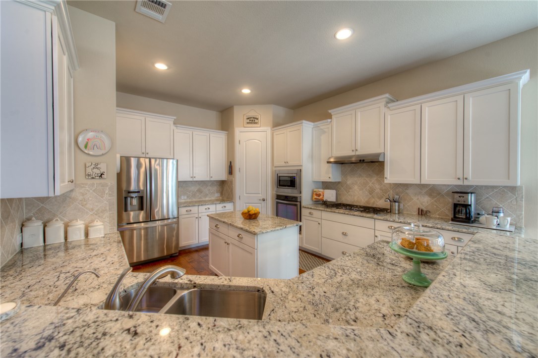 1335 Flint Rock Loop , Driftwood, TX, 78619 | 3649822 | Realty Texas LLC