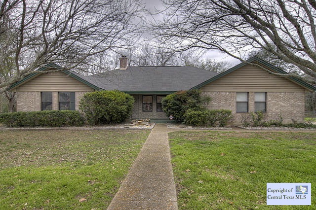 126 Forest Drive, Seguin, TX, 78155 | 175762 | Realty Texas LLC