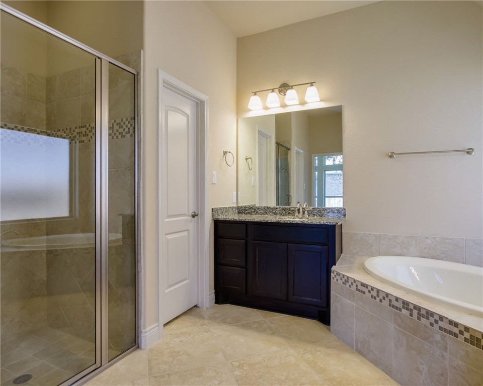 25820 Warbler View , San Antonio, TX, 78255 | 217974 | Realty Texas LLC
