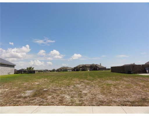 403 Hazeltine Drive, Portland, TX, 78374 | 171506 | Realty Texas LLC