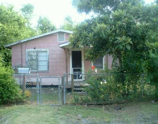 130 Elm W., Taft, OT, 78390 | 34530 | Realty Texas LLC