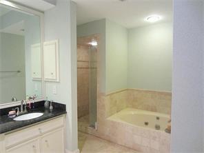 201 Vanderpool Lane 61, Houston, TX, 77024 | 37881274 | Realty Texas LLC