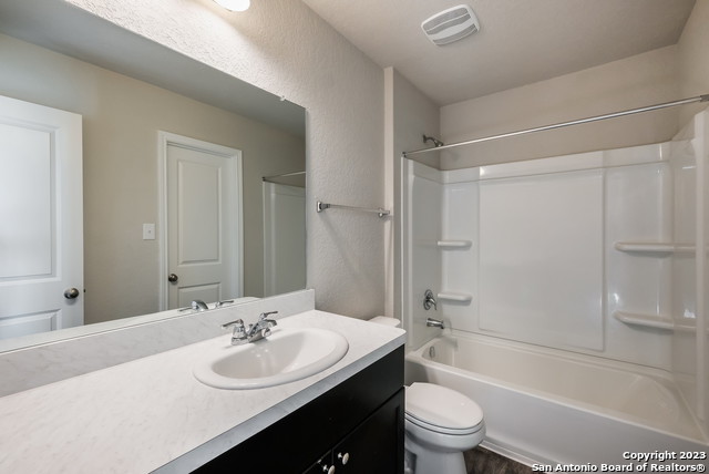 2004 Wright Boulevard , Baytown, TX, 77520 | 1016612 | Realty Texas LLC