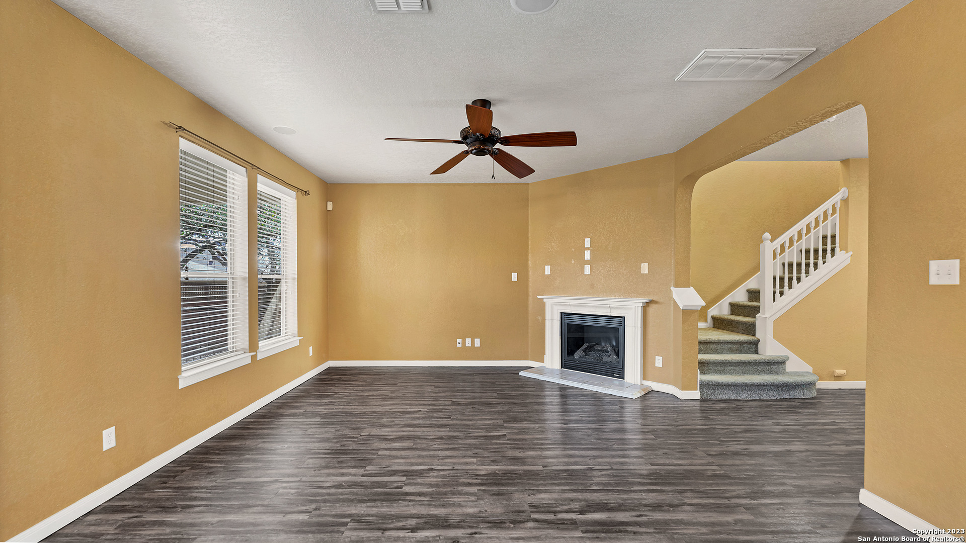 8801 Hammerly Boulevard , Houston, TX, 77080 | 3334721 | Realty Texas LLC