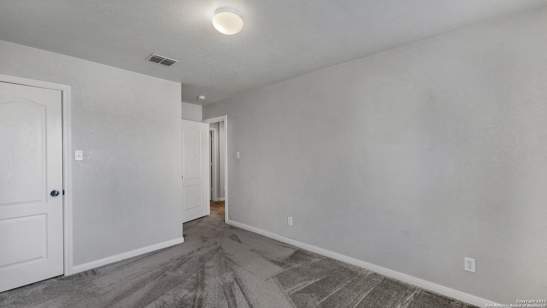 8801 Hammerly Boulevard , Houston, TX, 77080 | 3334721 | Realty Texas LLC