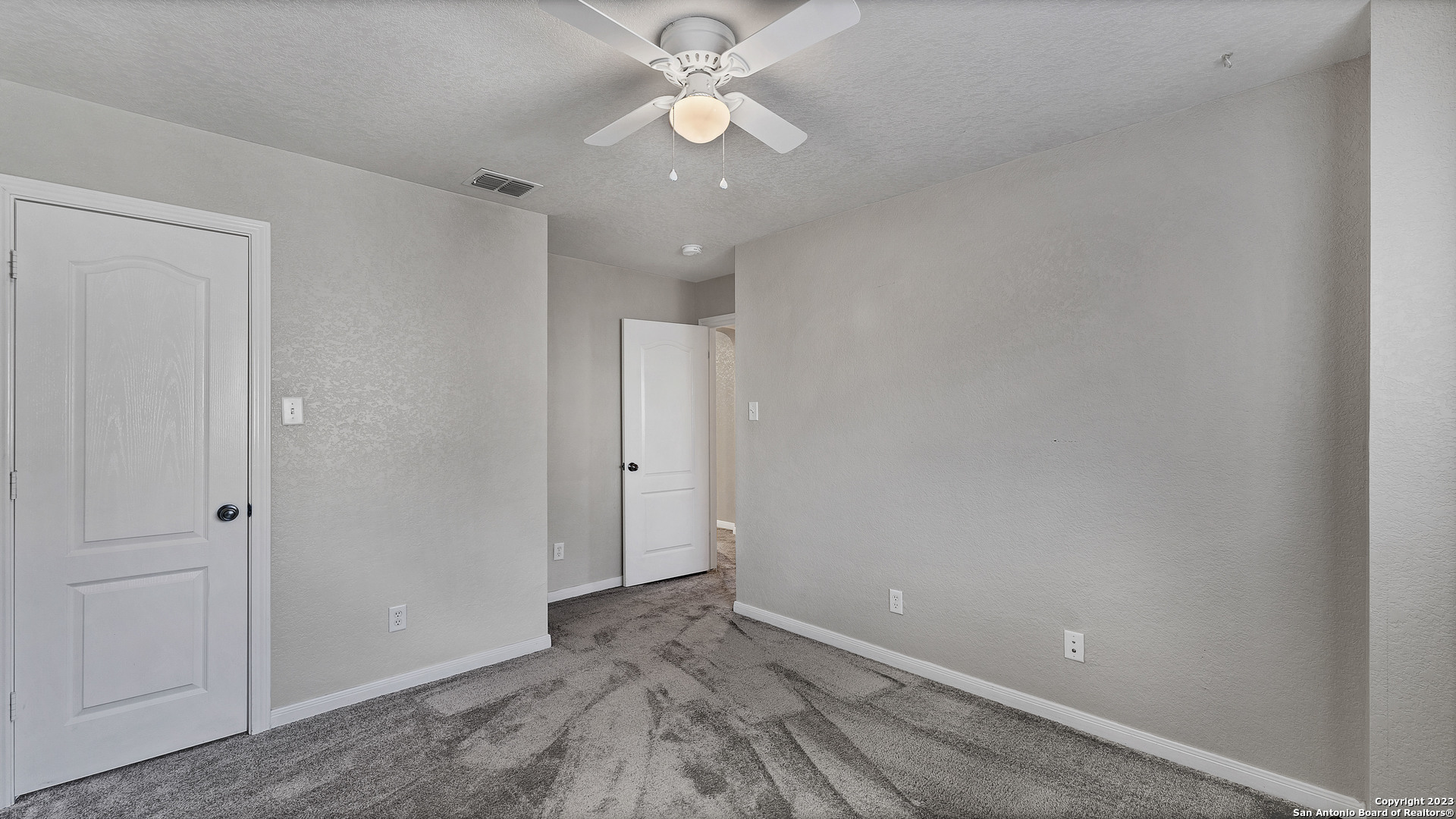 8801 Hammerly Boulevard , Houston, TX, 77080 | 3334721 | Realty Texas LLC
