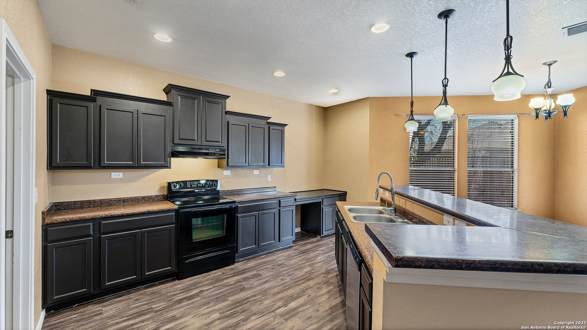 8801 Hammerly Boulevard , Houston, TX, 77080 | 3334721 | Realty Texas LLC