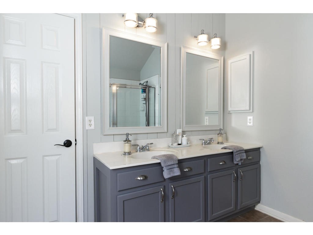 4253 Canyon Glen Circle , Austin, TX, 78732 | 7014891 | Realty Texas LLC