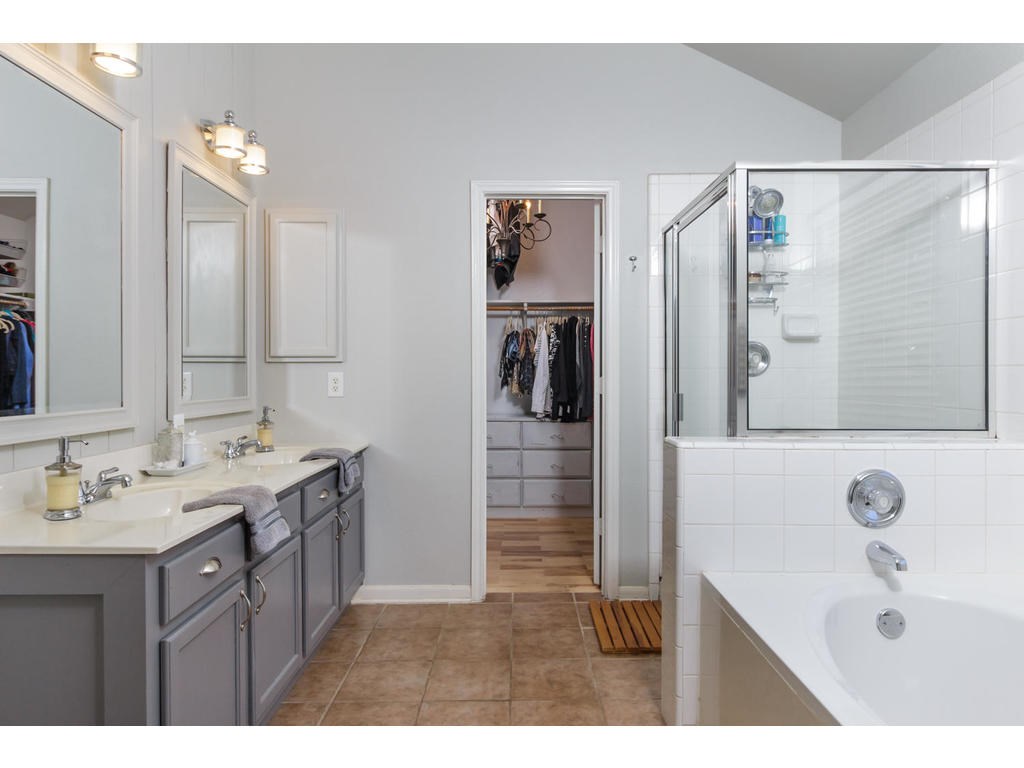 4253 Canyon Glen Circle , Austin, TX, 78732 | 7014891 | Realty Texas LLC