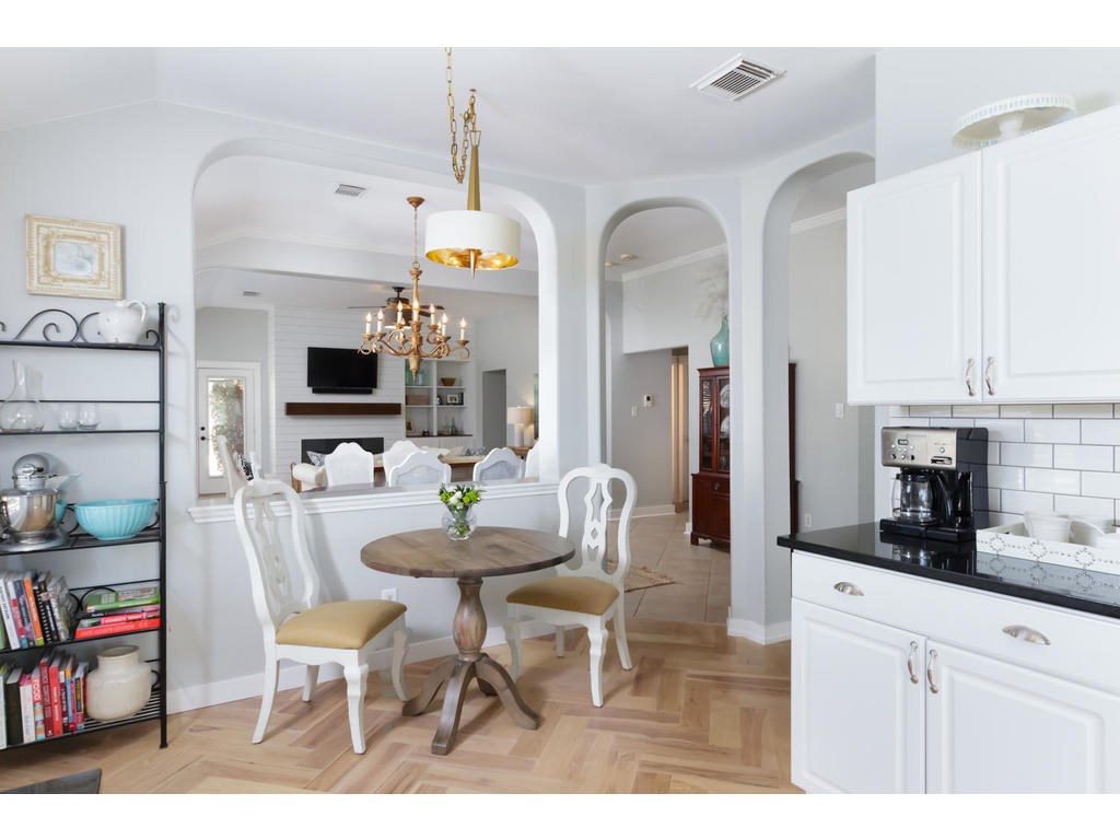 4253 Canyon Glen Circle , Austin, TX, 78732 | 7014891 | Realty Texas LLC