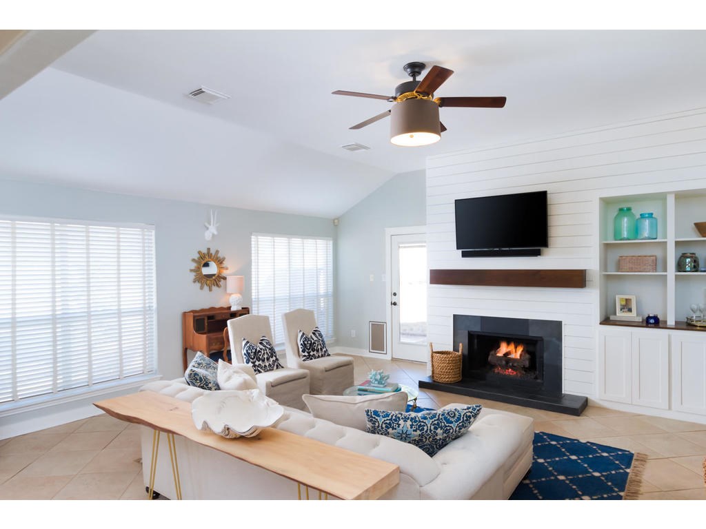 4253 Canyon Glen Circle , Austin, TX, 78732 | 7014891 | Realty Texas LLC