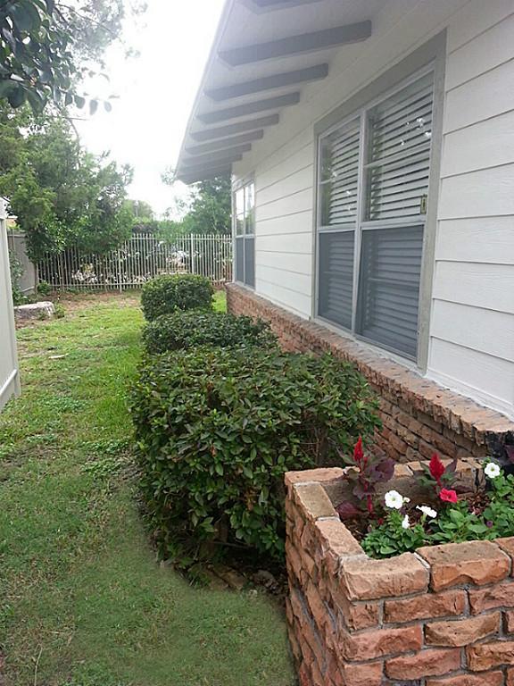 11801 Barryknoll Lane , Houston, TX, 77024 | 94142140 | Realty Texas LLC