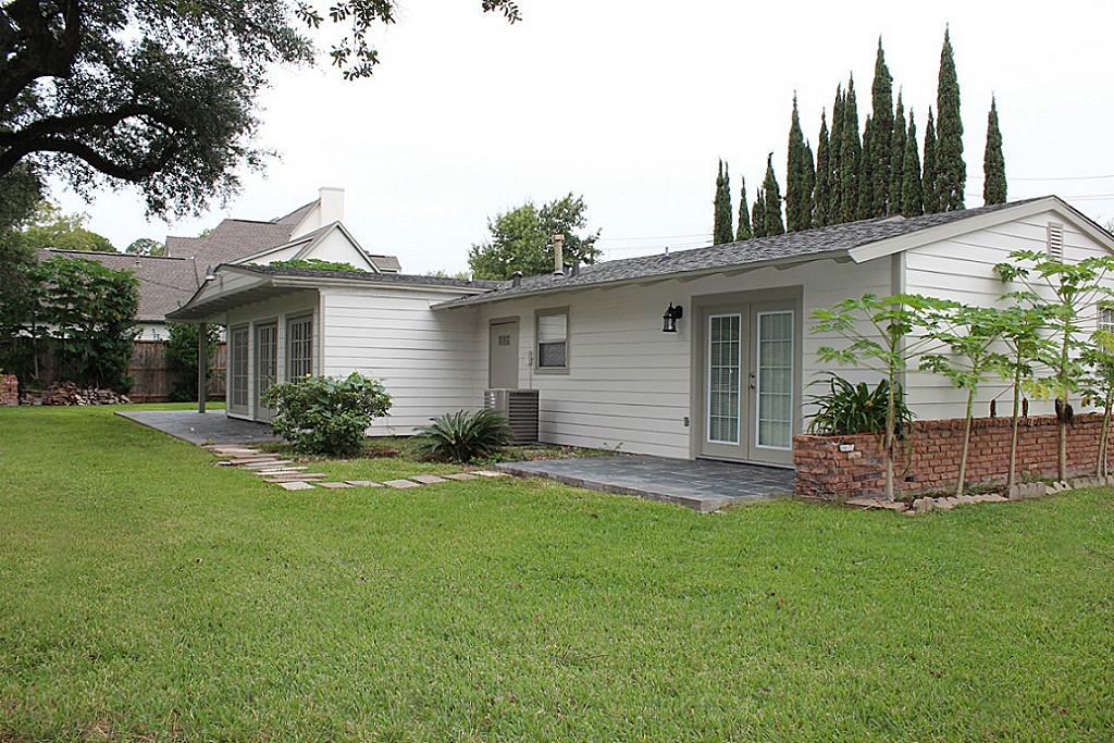 11801 Barryknoll Lane , Houston, TX, 77024 | 94142140 | Realty Texas LLC