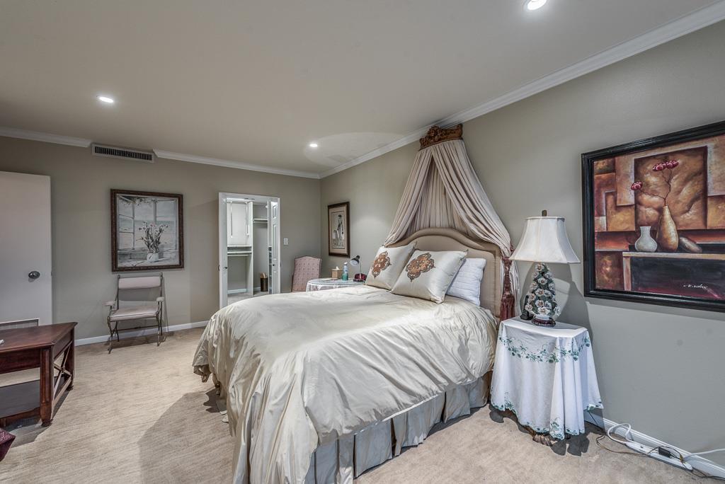 2200 Willowick Road 2H, Houston, TX, 77027 | 29095441 | Realty Texas LLC