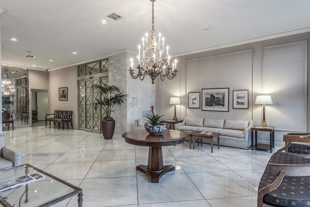 2200 Willowick Road 2H, Houston, TX, 77027 | 29095441 | Realty Texas LLC