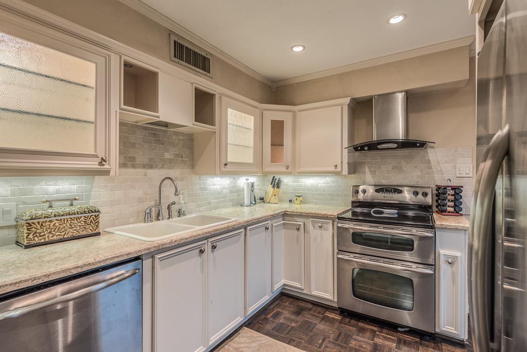 2200 Willowick Road 2H, Houston, TX, 77027 | 29095441 | Realty Texas LLC