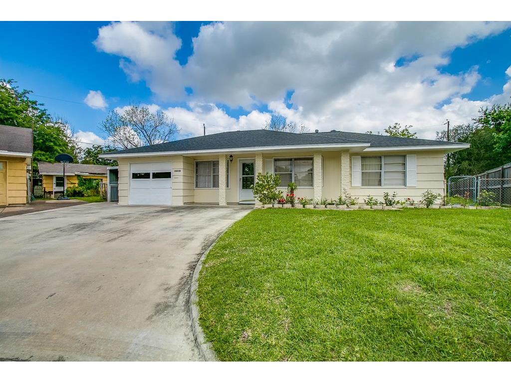 11617 Tilia Court , Jacinto City, TX, 77029 | 4879884 | Realty Texas LLC