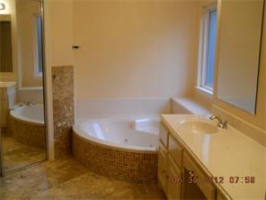 2226 Village Dale Avenue , Houston, TX, 77059 | 53183233 | Realty Texas LLC