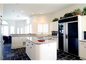 2206 Twin Oaks Boulevard , Kemah, TX, 77565 | 62540683 | Realty Texas LLC