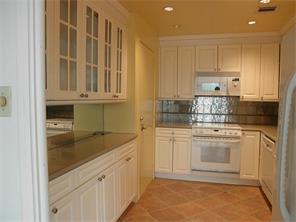 2200 Willowick Road 2K, Houston, TX, 77027 | 61342295 | Realty Texas LLC