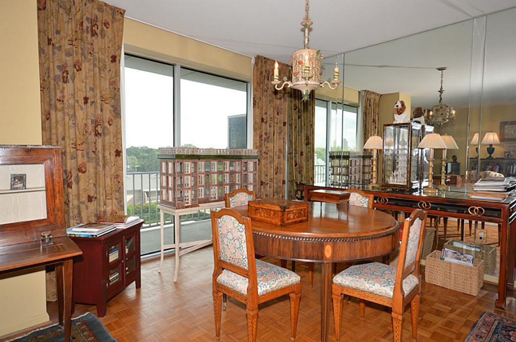 2200 Willowick Road 4-F, Houston, TX, 77027 | 92944663 | Realty Texas LLC