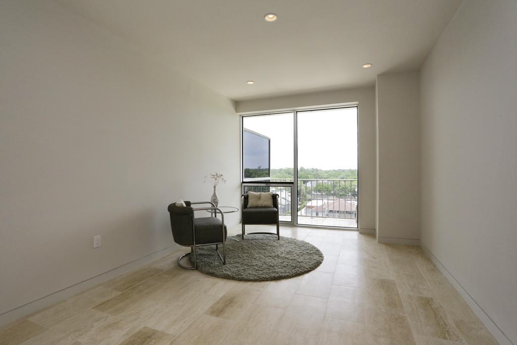 2200 Willowick Road 6E, Houston, TX, 77027 | 93437544 | Realty Texas LLC