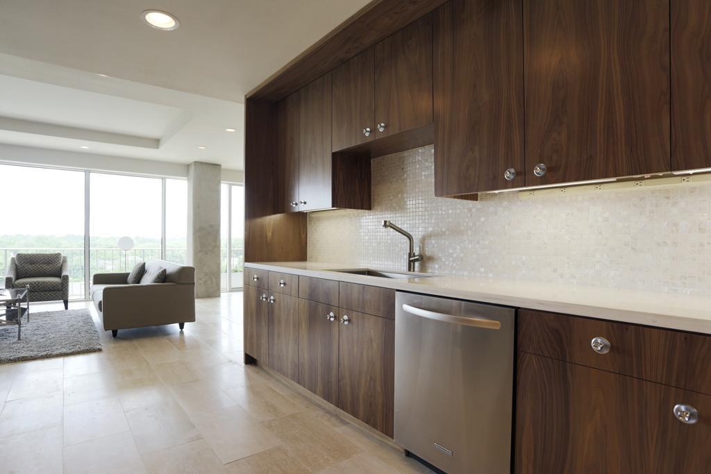2200 Willowick Road 6E, Houston, TX, 77027 | 93437544 | Realty Texas LLC