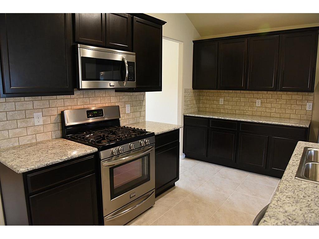 1907 Seville Manor , Fresno, TX, 77545 | 98504769 | Realty Texas LLC