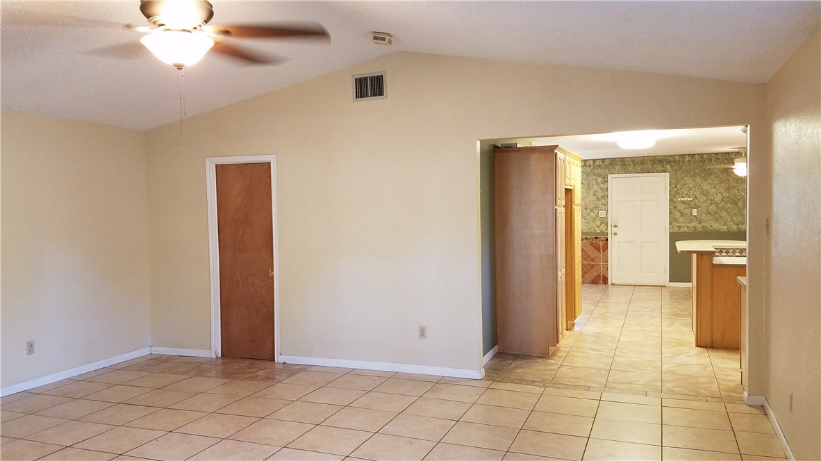 4702 Wynona Drive , Corpus Christi, TX, 78411 | 319510 | Realty Texas LLC