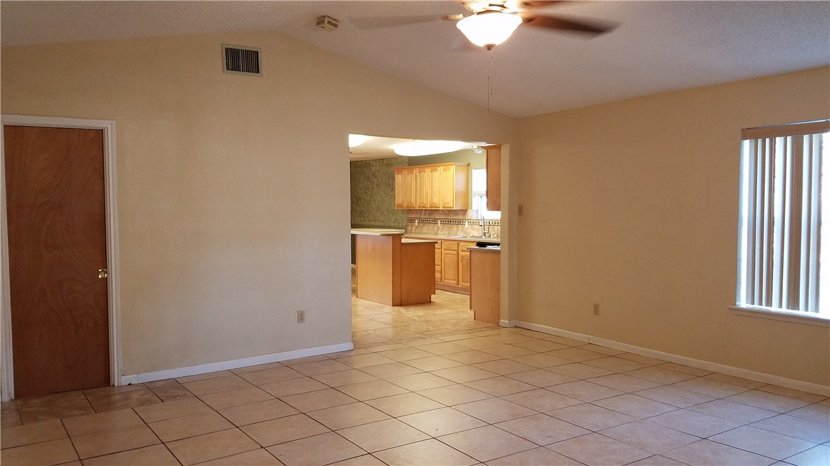 4702 Wynona Drive , Corpus Christi, TX, 78411 | 319510 | Realty Texas LLC