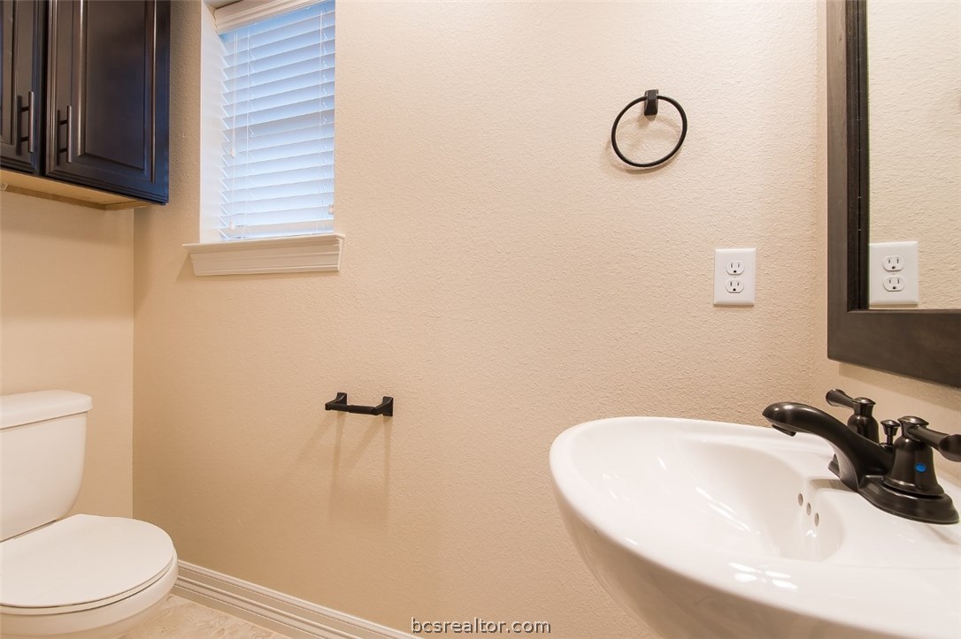 7273 John Sharp Parkway Highway 5103, Bryan, TX, 77807 | 17017561 | Realty Texas LLC