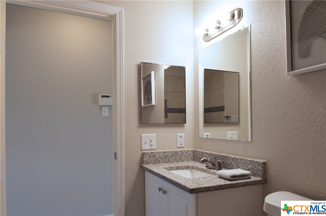 6835 Laguna Verde , San Antonio, TX, 78239 | 333590 | Realty Texas LLC