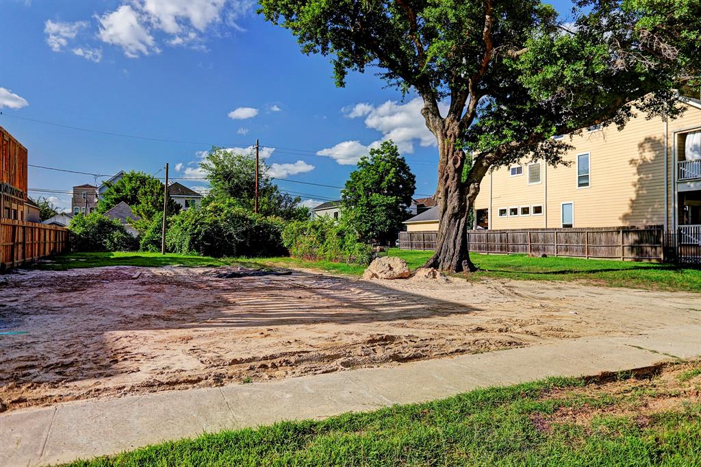 821 W 20th Street , Houston, TX, 77008 | 29906089 | Realty Texas LLC