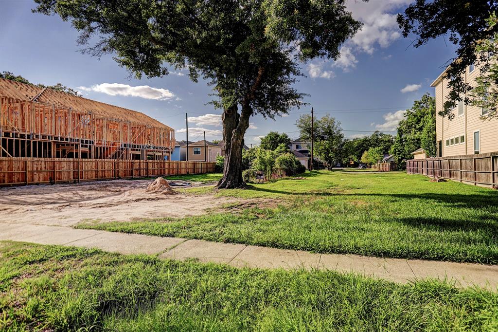 821 W 20th Street , Houston, TX, 77008 | 29906089 | Realty Texas LLC